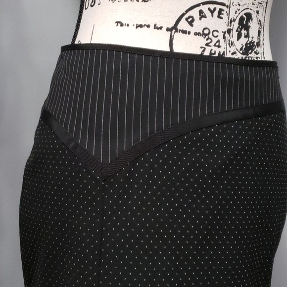 The Limited  Skirt - Picture 2 of 7